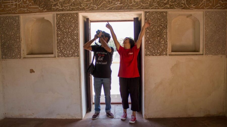 Delhi: Small Group Art, Culture & History Discovery Tour - Price and Logistics: Does $45 Really Make Sense?