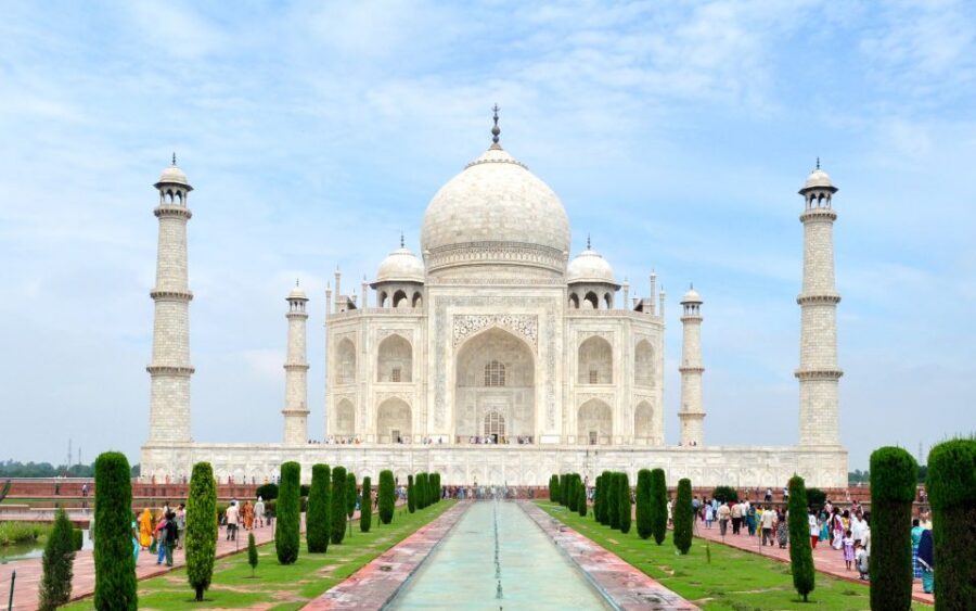 Delhi: Taj Mahal & Agra Fort Private Tour with Baby Taj - Tickets, shoe covers, and the small logistics that save your energy