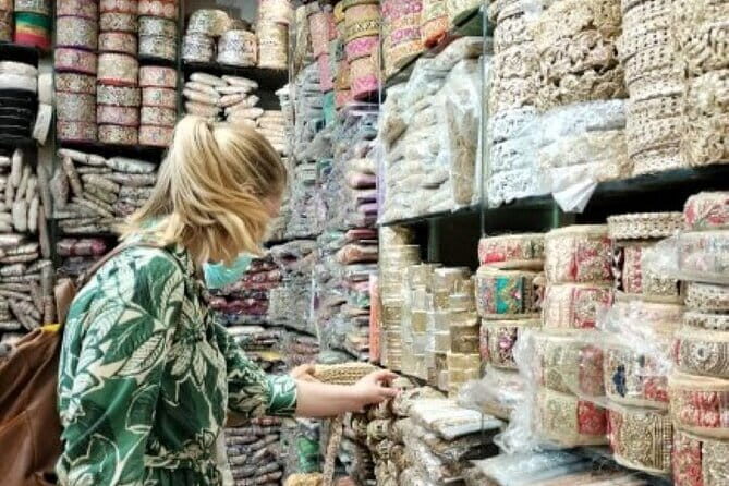 Delhi Textile & Handicraft Tour: Artisan Workshops Experience - Stop 3: Nehru Place Zardozi and embroidery workshop with live demos