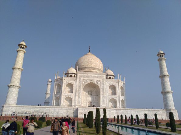 Delhi To Agra Overnight Trip by Car - Agra Fort on Your Schedule: A Monument With Its Own Personality