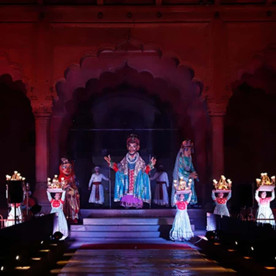 Delhi's Red Fort: 2-hour Guided Evening Light & Sound Show - What the Red Fort show is really good at