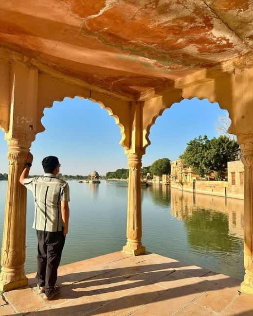 Desert Rose Jaisalmer : Golden City Tour by Tuk-tuk - Gadisar Lake: the water story behind the golden scenery