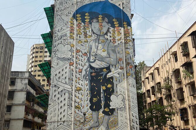 Dharavi Slum tour in Mumbai by local resident - The main stop: Dharavi’s mix of work zones and residential lanes