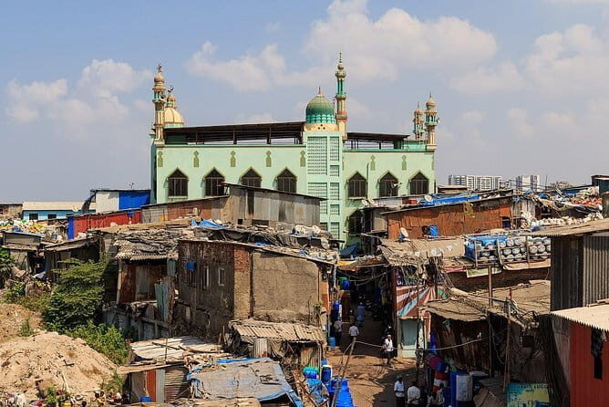Dharavi Slum Tour - See the real Slum with a Local Guide - Should you book the Dharavi Slum Tour?