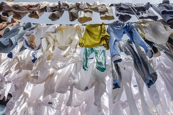 Dhobi Ghat Guided Tour A walk inside the biggest open air Laundry - Why an English-speaking guide changes what you notice