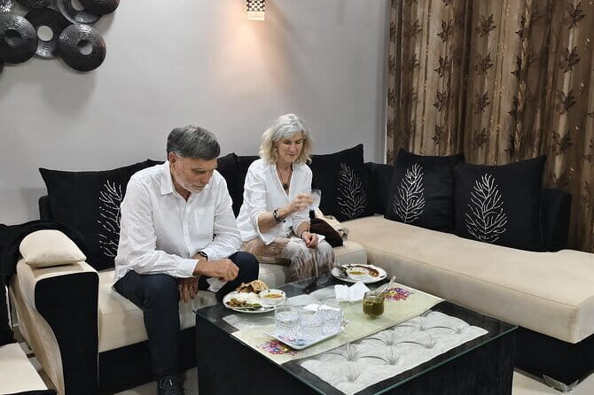 Dine In Indian, home cooked food Agra Food tour My Magic Kitchen - What the 2-hour food walk and dinner setup feels like