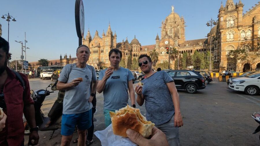 Discover Mumbai's street & beach with Vegetarian food tour - Local Train Ride: The Route Feels Like Mumbai