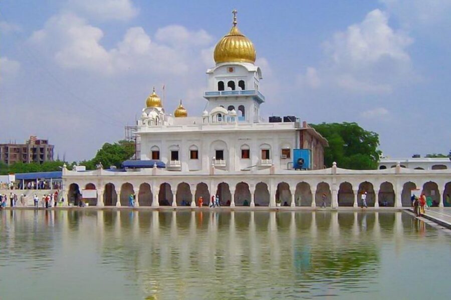 Divine Delhi: Explore Indian Faiths on a Cultural Tour - Laxmi Narayan Temple (Birla Mandir): Hindu symbolism in a short, guided window