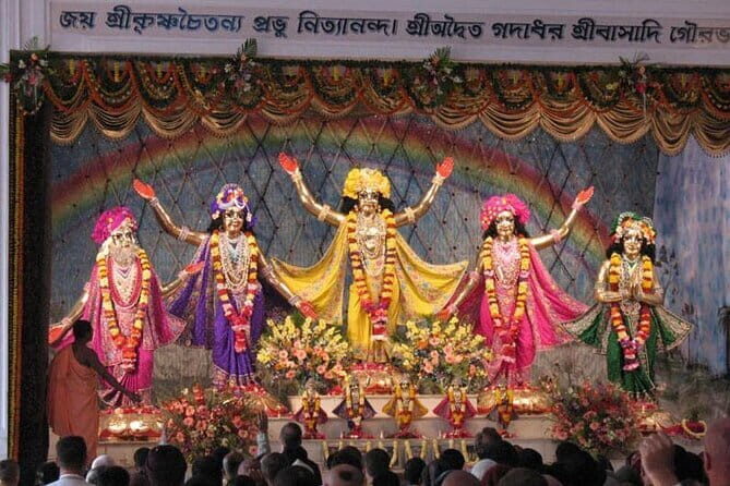 Divine Mayapur: Temples & Teachings Day Trip From Kolkata - Timing, pacing, and what to pack for a long temple day
