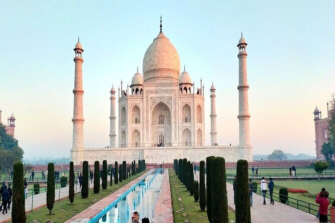 Early Morning Taj Mahal Sunrise Tour From Delhi - Private pickup, a driver, and the guide who keeps it memorable