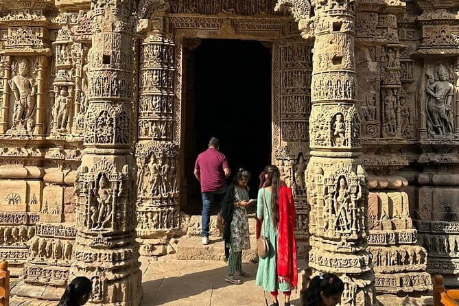 Easy Private Tour at Sun Temple and Rani Ki Vav by Car - Who This Private Car Day Trip Suits Best