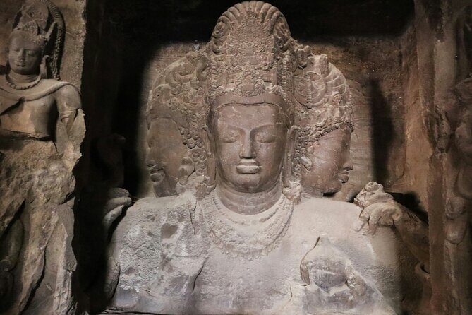 Elephanta Cave & Dharavi Slum Combined Tour - Comfort, timing, and what to pack for a hot day