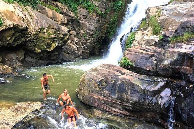 Ella Private Day Tour - Departing from Any Location in Sri Lanka - Price and value: what $195 per person buys you in a long day