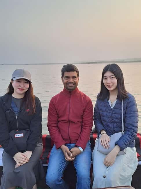 Evening Boat Ride - What Karan and the live English guide add (beyond facts)