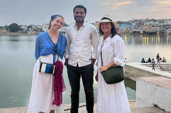 Evening Walking tour with Fire Ceremony - The Pushkar Route - Strolling the 52 Ghats around Pushkar Lake (photo stop pointers)