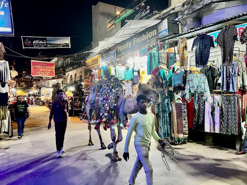 Evening Walking Tour with Fire Rituals-The Pushkar Route - Walking the Ghats: Gandhi Ghat and Queen Mary Ghat at Dusk