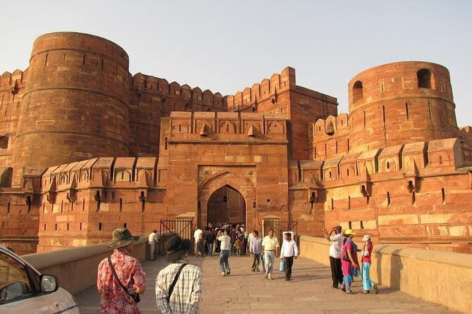 Exclusive Full-Day Guided Tour of Old and New Delhi - India Gate and the WWI names you can’t ignore