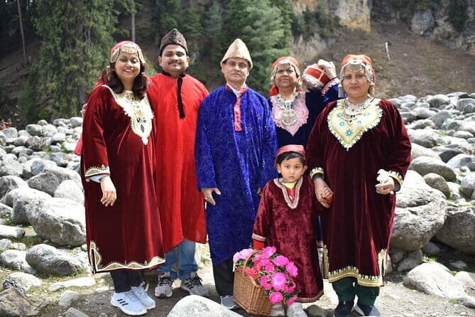 Exotic Kashmir Package - How this 6-day Kashmir loop works (and what you’re actually paying for)