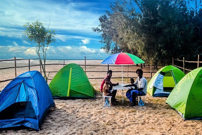 Experience Beach Camping - Day One in Gundalba: Virgin Beach, Starry Sky, and Quiet Arrival