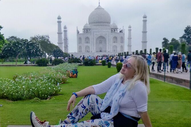 Experience India's Splendor: 5-Day Golden Triangle Bliss - Day 4: Amber Fort day with elephant ride, Jaigarh Fort, Jantar Mantar, and museums