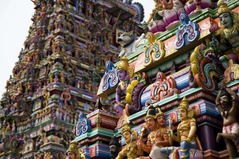 Explore Chennai City: Guided Walking Tour on Foot - St. Thomas Cathedral Basilica: Gothic style over St. Thomas’s tomb