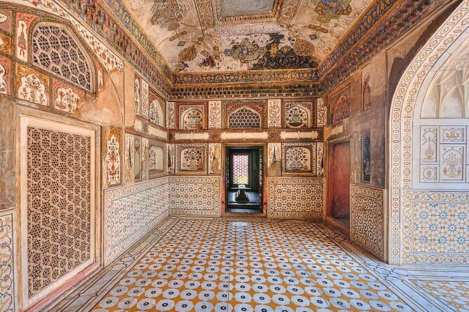 Explore Full Day Agra City Tour By Car - Your Guide and Driver: Art Historian Insight + Real-World Help