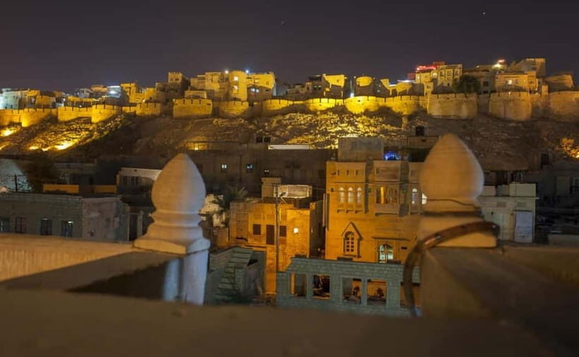 Explore Jaisalmer at Night (2 Hour Guided Walking Tour) - Nathmal Haveli and Patwo ki Haveli: Where Shopping Feels Like Story Time