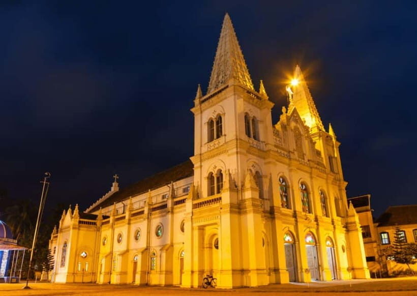 Explore Kochi in Nightlights: Guided Tour by Foot - Kochi After Sundown: What the Night Lights Add