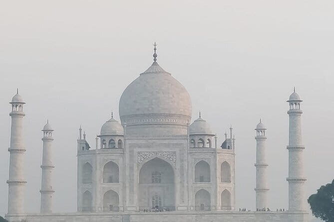 Explore Private Tour The Golden Triangle Done Differently - Day 1 in New Delhi: airport pickup and an easy start