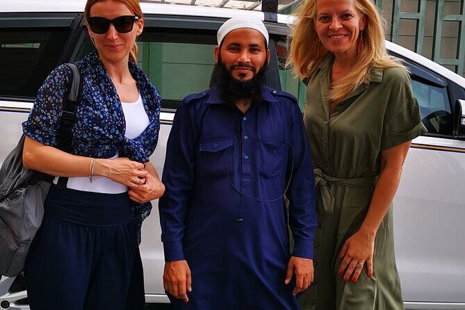 Explore Taj Mahal & Sacred Mathura–Vrindavan Tour From Jaipur - Private Guidance and Service: What the Reviews Indicate About Real-World Experience