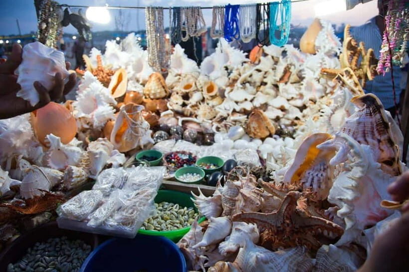 Exploring Chennai Bustling Markets: Guided Tour by Foot - Price and Value: Why $12 Can Make Sense Here