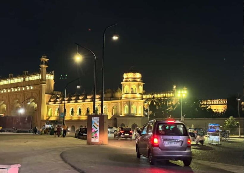Exploring Lucknow in Nightlights: Guided Tour by Foot - Pakka Pul at night: arches, reflections, and timing