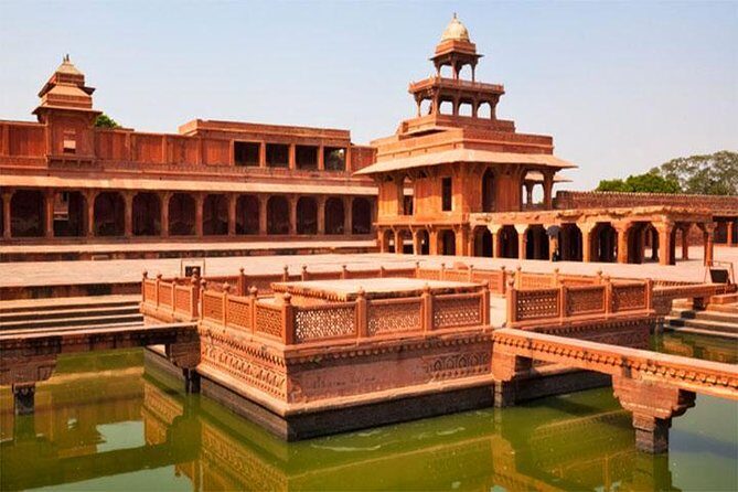 Fatehpur Sikri Private Half Day Tour - Getting there smoothly: pickup, chauffeur, and the Agra-to-fort drive