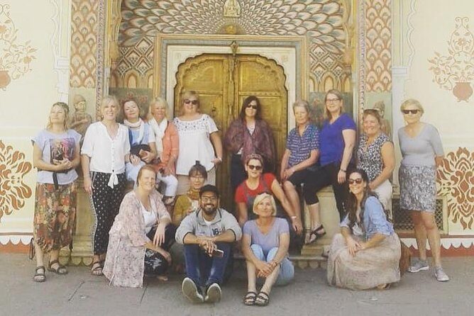 Five-Day Private Golden Triangle Tour (Delhi Agra and Jaipur) From New Delhi - Day 1 in Delhi: Qutub Minar, Lotus Temple, India Gate (plus a government-building pass)