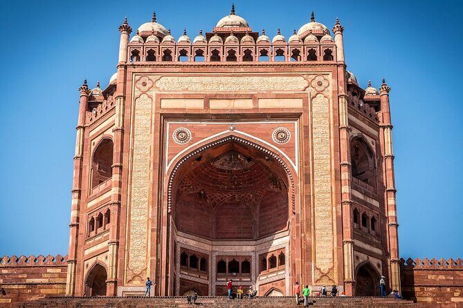Five days Golden Triangle India Tour From Delhi - Your Guide, WhatsApp Communication, and the Real-Life Help You Notice