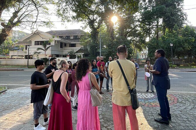 Fort Cochin Heritage Tour by The Kochi Heritage Project - Stop 3: David Hall Gallery & Cafe and a 17th-century Ayurveda thread