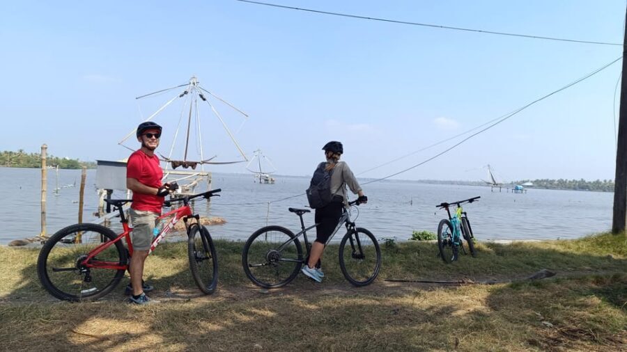 Fort Kochi Beach and Backwater eBike/Cycling Tour (Half Day) - Key highlights at a glance