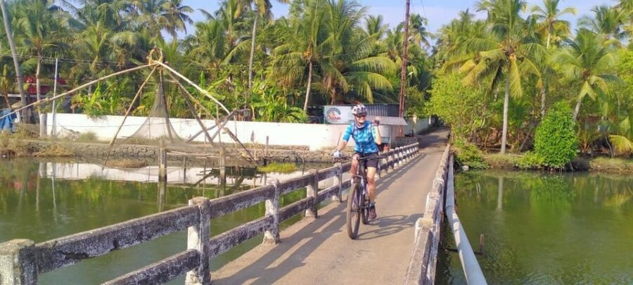 Fort Kochi Beach and Backwater eBike/Cycling Tour (Half Day) - Fort Kochi beach and backwater cycling: why this route works