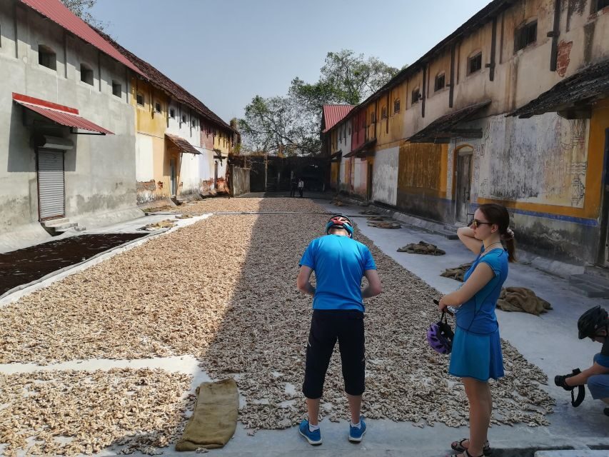 Fort Kochi Heritage Day Cycling Tour - Back alleys, markets, and colonial-era streets: the route’s secret value