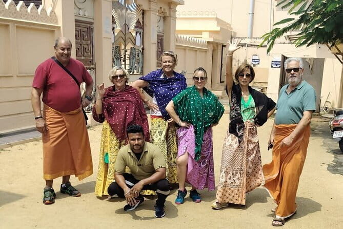 Fort Kochi Tuk-Tuk Sightseeing Tour - Jain Temple and the Indo-Portuguese Museum: everyday ritual and smaller-scale learning