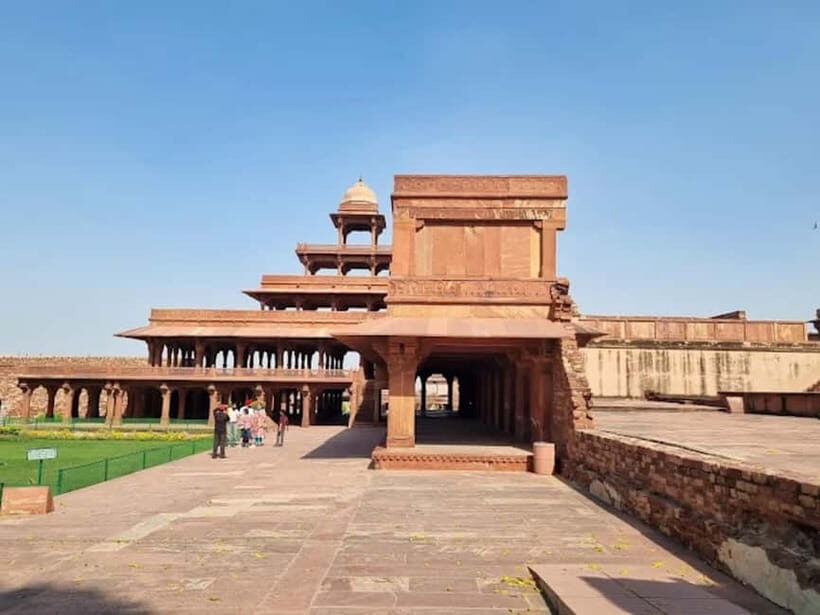 From Agra: Fatehpur Sikri Guided Tour - Photos, flash rules, and dress notes that prevent headaches