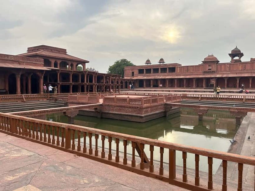 From Agra: Fatehpur Sikri Private Tour - Skip-the-line entry: where time savings really matter