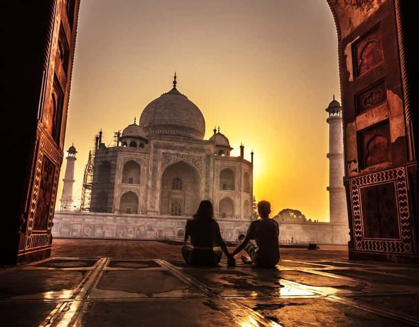 From Agra: Half Day Sunrise Tour of Taj Mahal with Agra Fort - A private guide turns the Taj from pretty to meaningful