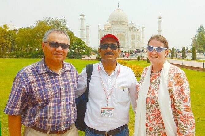From Agra - Skip the Line: Taj Mahal & Agra Fort Tour by Car - What the guides add: history, English, and even camera help