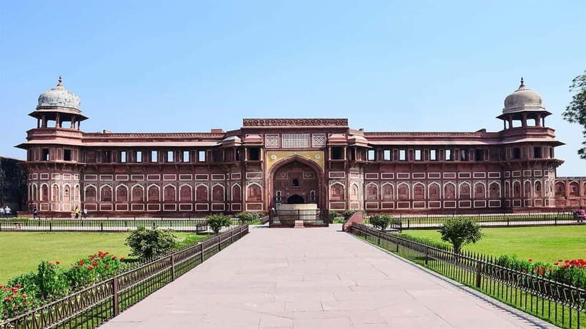 From Agra: Taj Mahal Guided Tour With Professional Photos - Taj Mahal entry, photographer meeting, and how the shoot works
