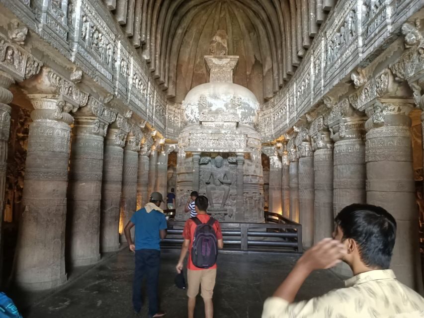 From Aurangabad: Ajanta & Ellora Day Tour with All Inclusion - The 100 km transfer: why the car comfort matters more than you think
