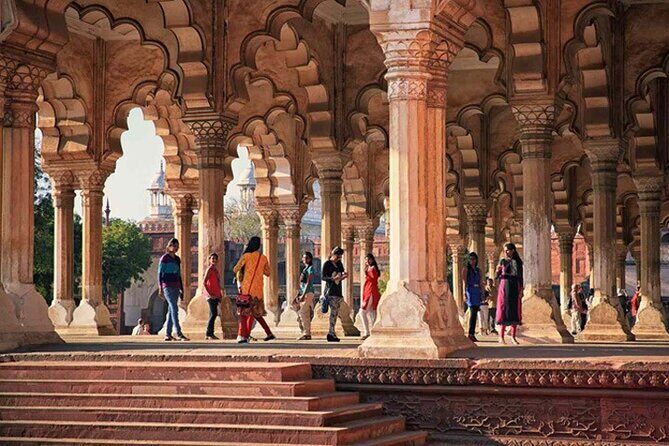 From Delh: Taj Mahal Tour With Agra Fort - Lunch at Courtyard Marriott: good food, but choose the right option