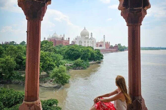 From Delhi: 2-Day Golden Triangle Tour to Agra and Jaipur - Day 1: Agra’s Mughal hits, from Taj Mahal to Agra Fort