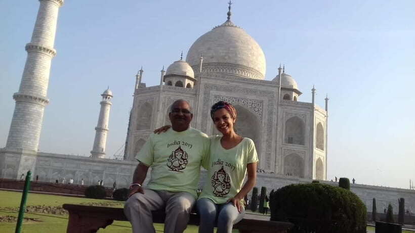 From Delhi: 2-day Golden Triangle trip to Agra and Jaipur - Day 1: Delhi to Agra, Taj Mahal first, then Agra Fort, onward to Jaipur