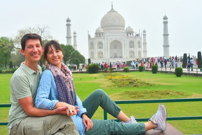 From Delhi- 2 Day Private Agra and Jaipur Tour - Private Car Comfort and Guide Support: Why It Matters More Than You Think